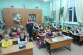 В гостях сотрудник МЧС Лялина Д. 2 класс (декабрь 2012): 